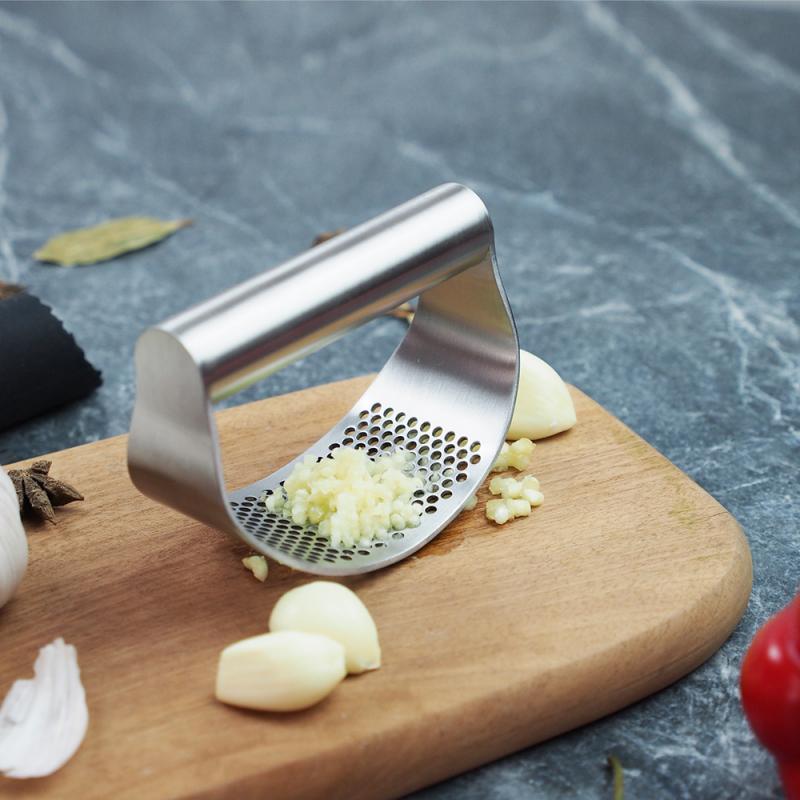 2021 High quality 2 IN 1 Garlic Press tools Opener Stainless Steel Squeezer Household Kitchen Cooking Tools