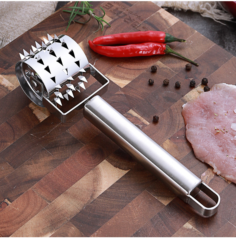 2021 High quality Kitchen Tool Gadget Stainless Steel Rolling Tender Meat Hammer Baking Puncture Wheel Rolling Needle