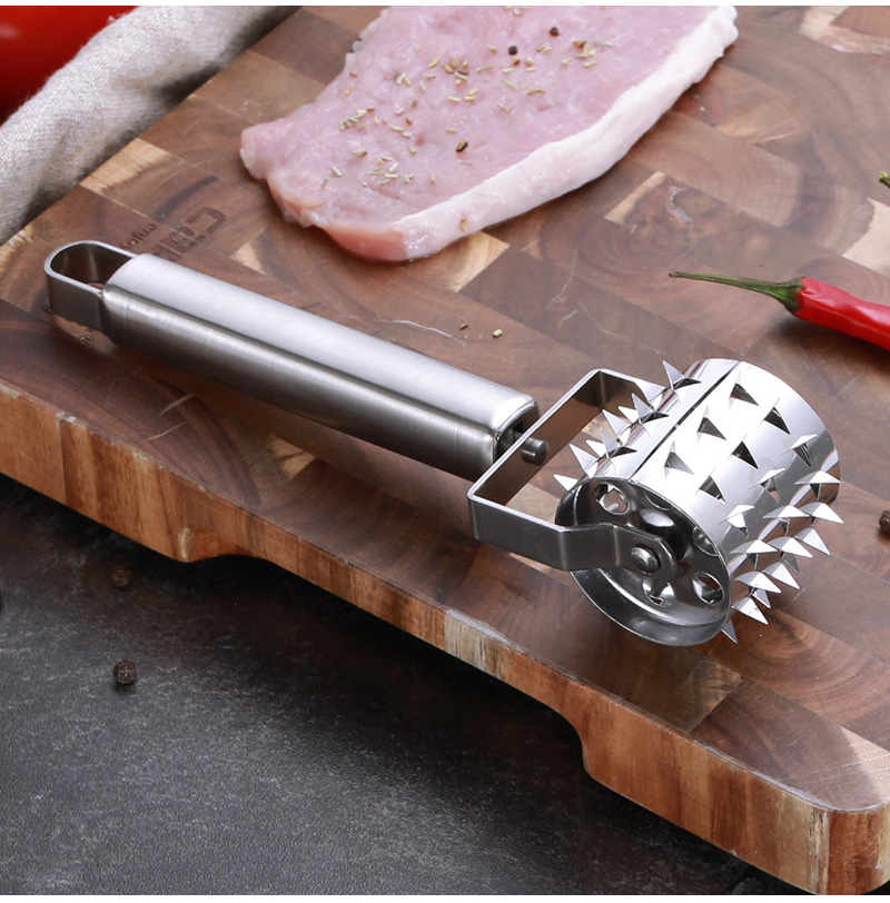 2021 High quality Kitchen Tool Gadget Stainless Steel Rolling Tender Meat Hammer Baking Puncture Wheel Rolling Needle