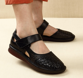 2021 High quality Women flat sandal genuine leather female Flat shoes large size casual soft bottom sandal