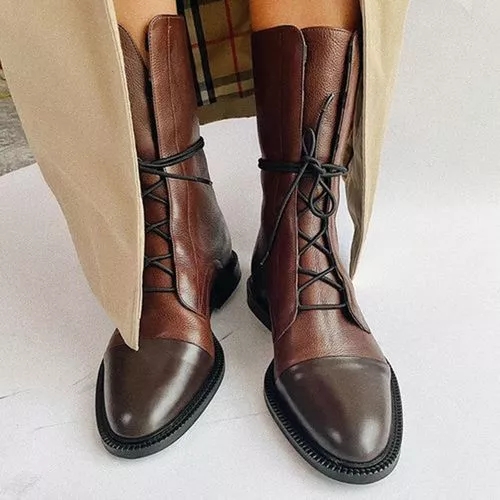 2021 High quality Women Boots Patent Leather Flat Ladies Boots Pointed Toe Lace-Up Boots Handsome Boots Women's Boots
