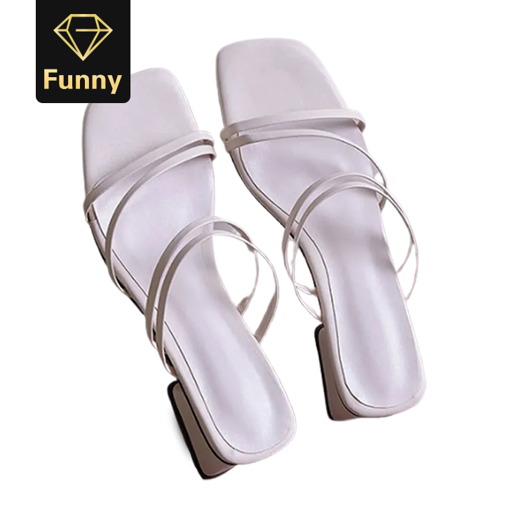 2021 High quality Women Sandals Square Mid-Heels Slippers Open Toe Platform Cut-out Hollow Female Sandals Plus Size