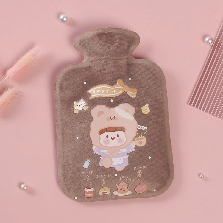 Filled water heating bag Filled water hot bottle Hot water bag with plush hot water bottle Cute portable hot water heater screw as a gift female schoolgirl Green 21cm*15cm