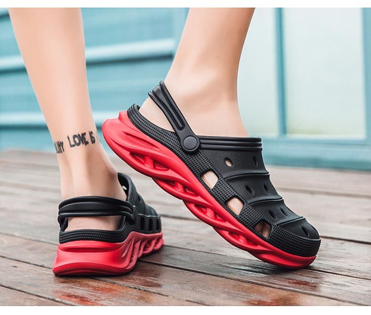 Men's thick-soled beach shoes Baotou sandals soft-soled breathable non-slip sandals and slippers