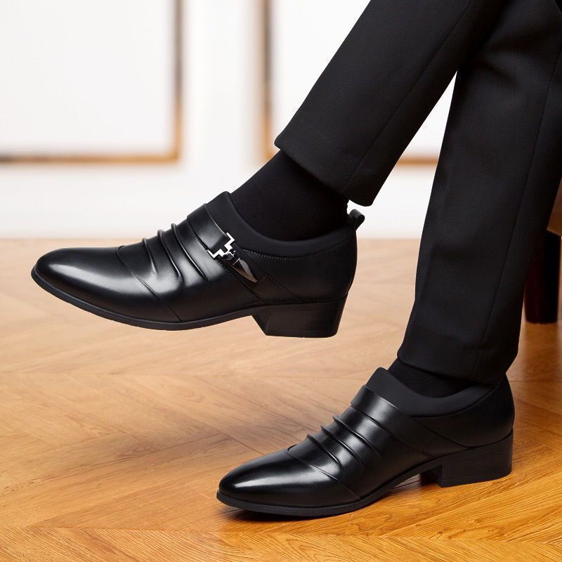 Men's leather shoes, men's shoes, new breathable Korean lazy casual shoes, trendy men