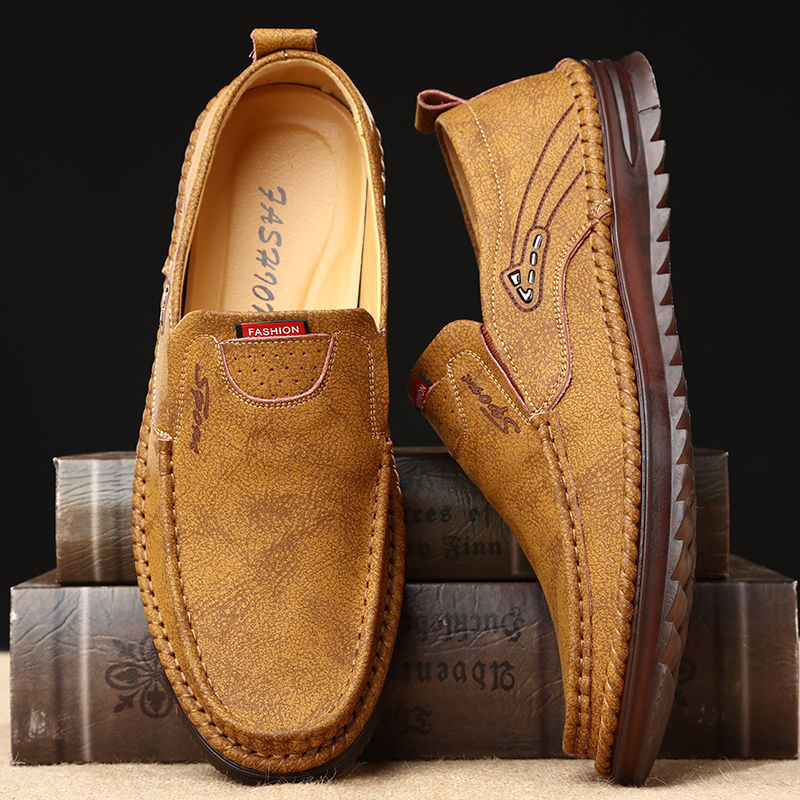 Men's Shoes > Flats > Loafers Leather shoes men's new peas shoes leather breathable soft sole casual men's shoes