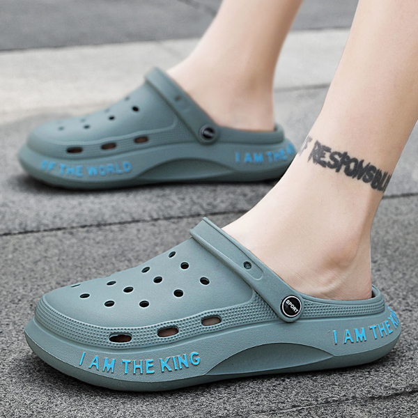 2022 summer new style hole shoes men's non-slip thick-soled sandals men's trend outer wear Baotou slippers deodorant
