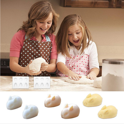 Silica gel 6 companies rabbit cake Mould Three-dimensional rabbit Pudding Jelly mold Baking tool