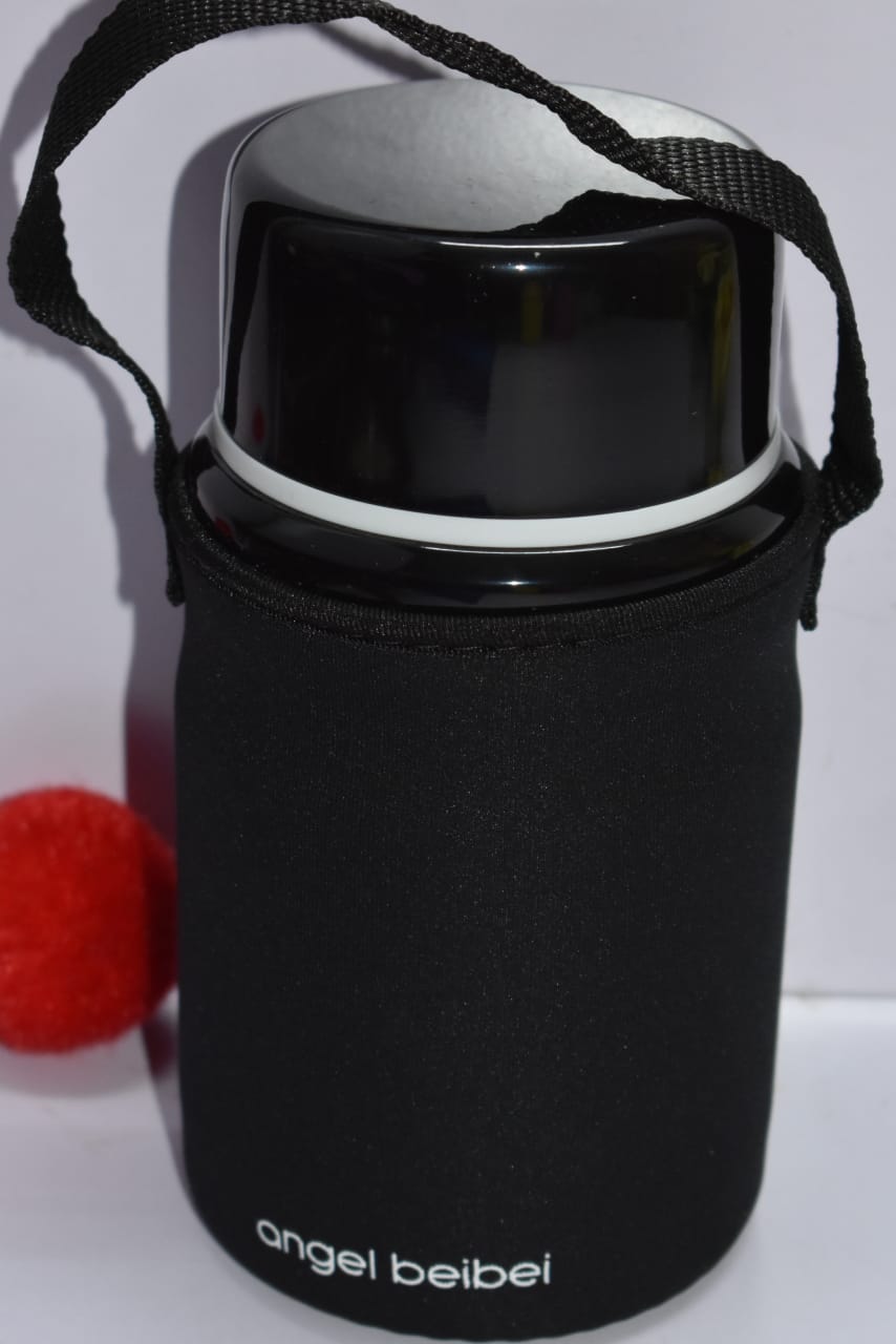 Food flask with the matching carrier bag 900 ml