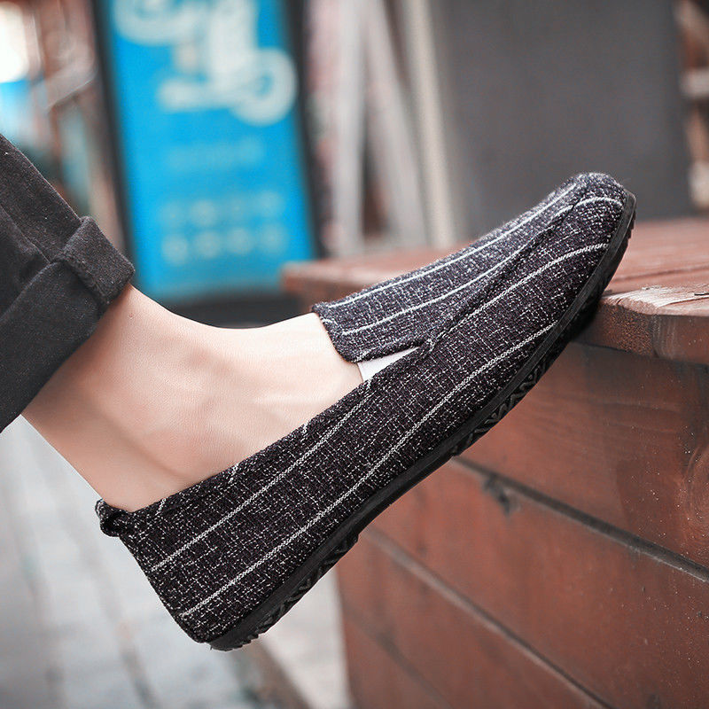 Men's breathable cloth shoes casual men's fashion shoes men Loafers &amp; Slip-Ons