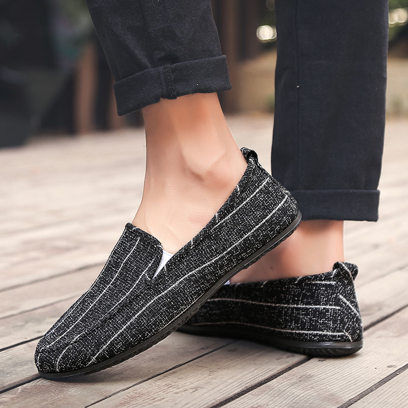 Men's breathable cloth shoes casual men's fashion shoes men Loafers &amp; Slip-Ons