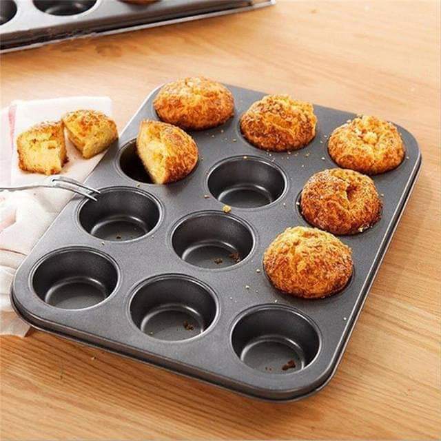 Quality Non~ stick Cupcake Baking Tins, Available in 2 Specifications 6 Holes and 12 holes