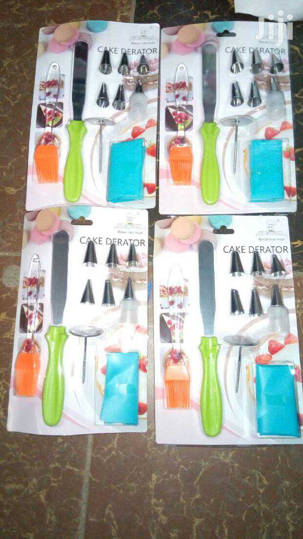 10pcs Cake Icing Kitchen  Decorator Set