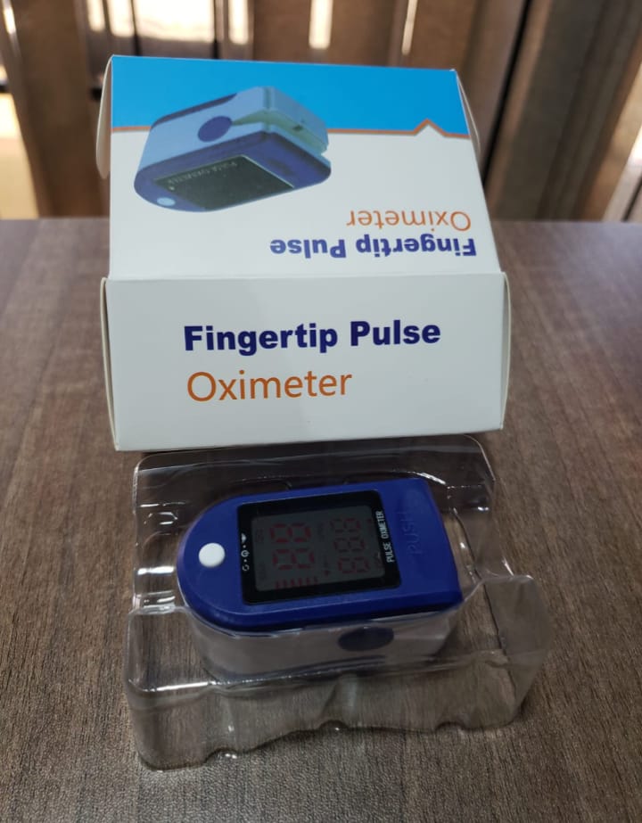 Fingertip pulse oximeter