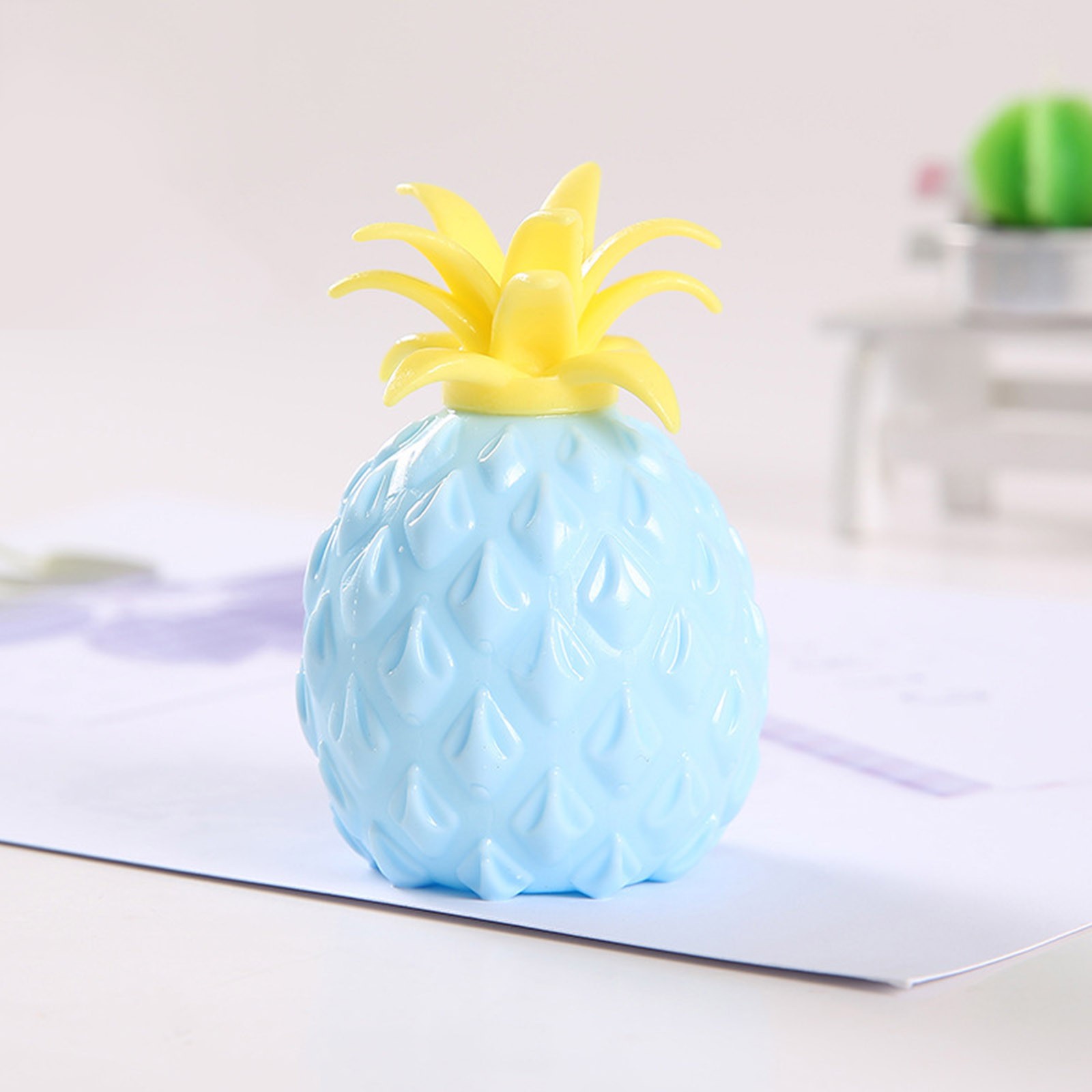 2pcs Simulation Flour Pineapple Release Antistress Fidget Toys Stress Ball Pressure Decompression Sensory Kids Toys For Children kids