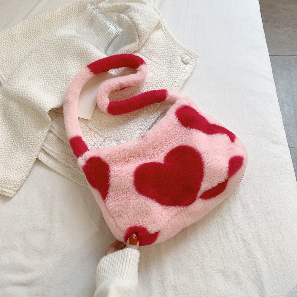 Women Designer Love Heart Print Shoulder Bags Winter Soft Plush Crossbody Female Warm Fluffy Underarm Bags Small Travel Bag