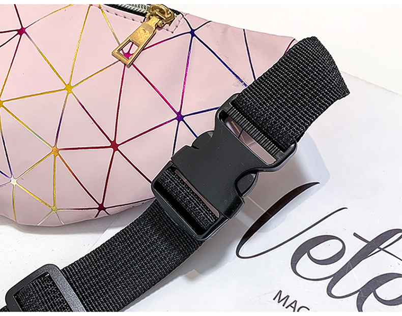 Fashion Holographic Fanny Pack Women's Belt Bag Female Waist Bags Laser Chest Phone Pouch Lady Banana Purse Bum Bag Kidney