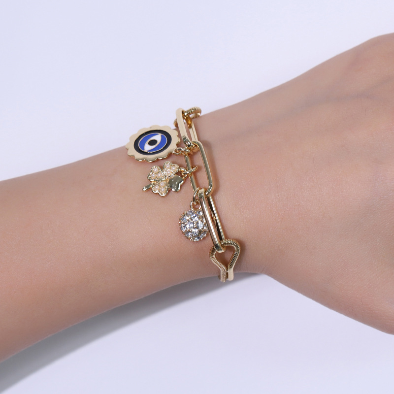 Fashionable and versatile geometric devil's eye Oil Drop Pendant ot buckle bracelet exaggerated Chain Bracelet
