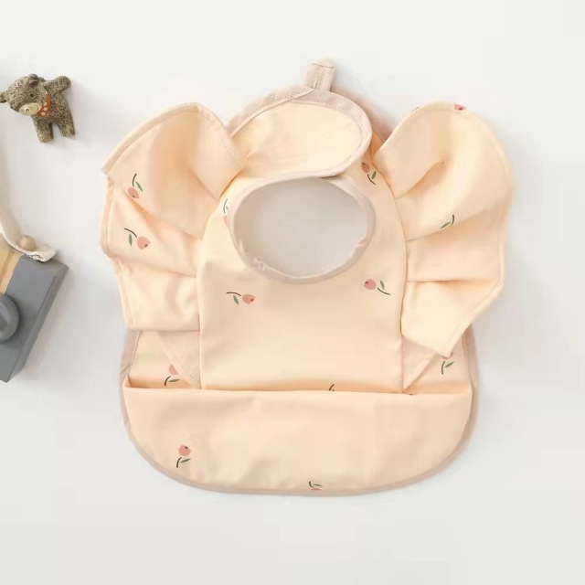 Baby Food Bag With Angel Wings PU Waterproof Bib Children's Food Supplement Anti-dirty And Saliva Pocket Baby Bibs
