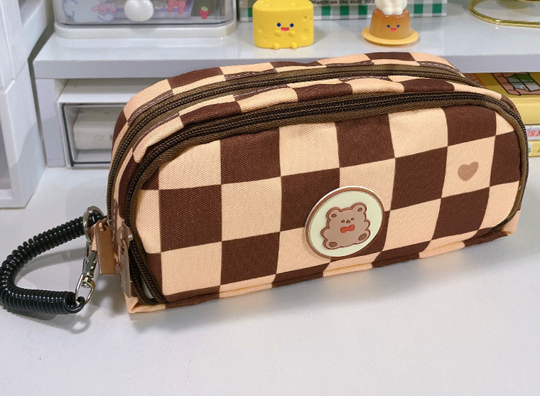 Checkerboard pencil case girl high-value unpopular pencil stationery box