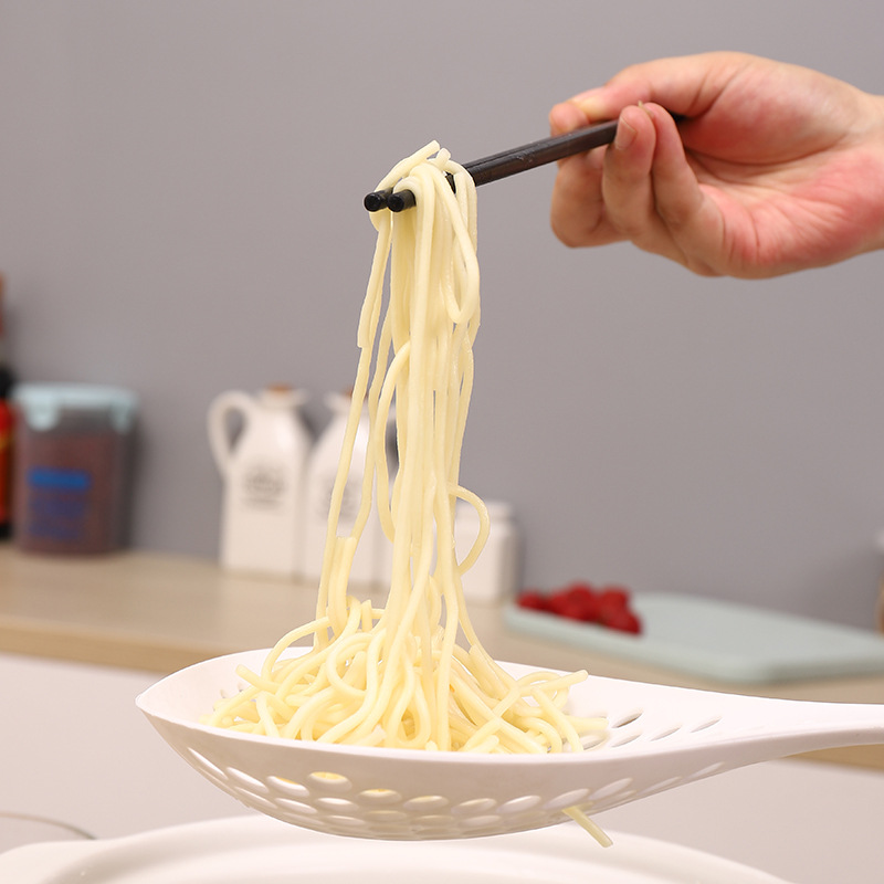 High Temperature Resistant Large Strainer Household Kitchen Large Colander for Multifunctional Noodle Dumplings Spoon Colander