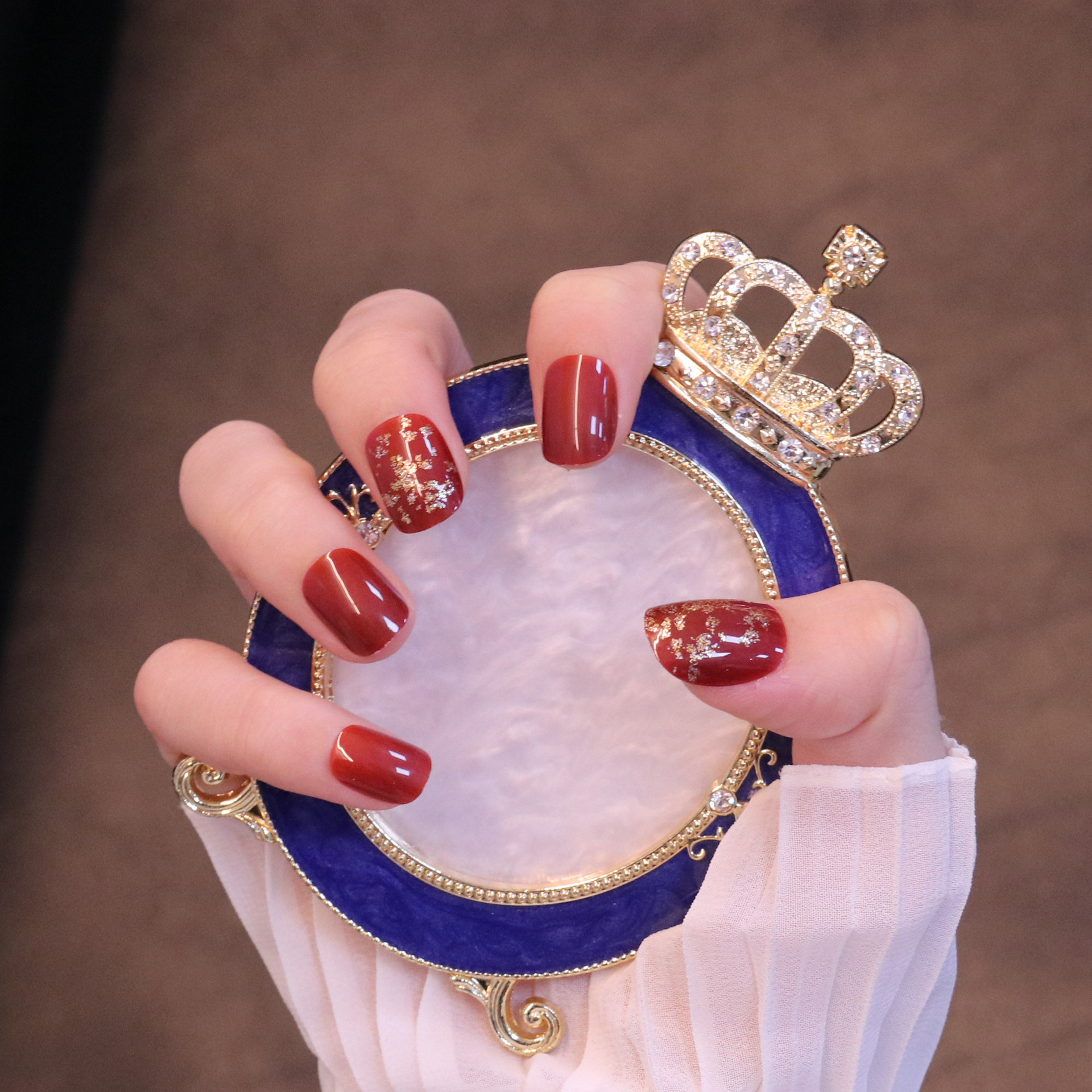 24pcs manicure patch finished nail piece short wine red gold foil fake nail patch removable