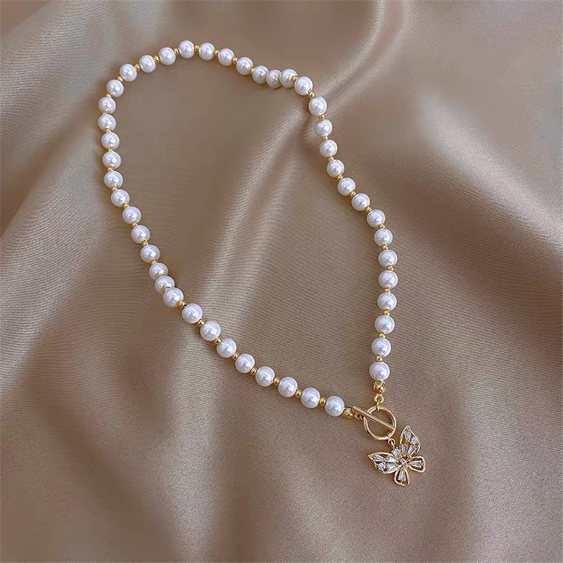 Butterfly Necklace Ins Cold Wind Pearl Choker Collarbone Chain For women girls Gifts