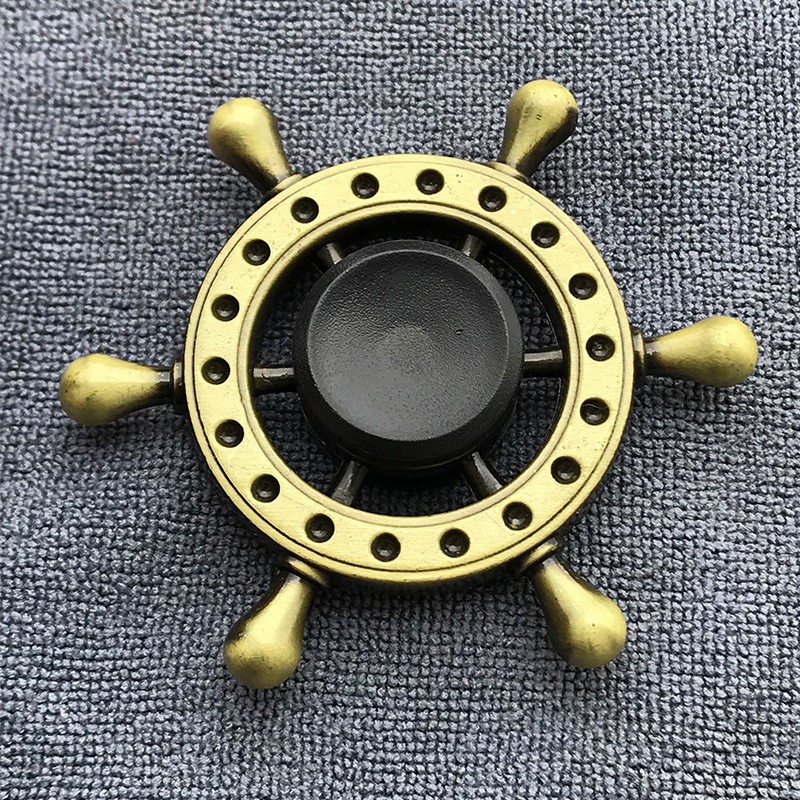 Brass Color Zinc Alloy Metal Hand Spinner Dice Bauhinia Rudder Exterior Smooth Finger Tri Spiner Gyro Toy For Kid