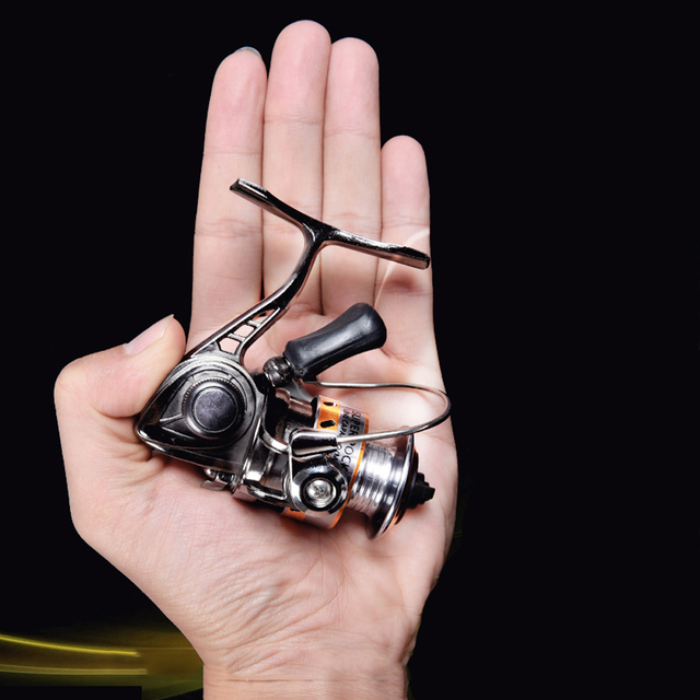 Full Metal Mini Winter Ice Fishing Reel Small Spinning Reels Carp Raft Fishing Wheel for Fish Accessories Saltwater Gear