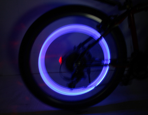 2PCS Auto Car Motorcycle Tire Air Valve Wheel Spokes Light Bike Accessories  Bicycle Bike LED Lights Tire Valve Cap Flashlight