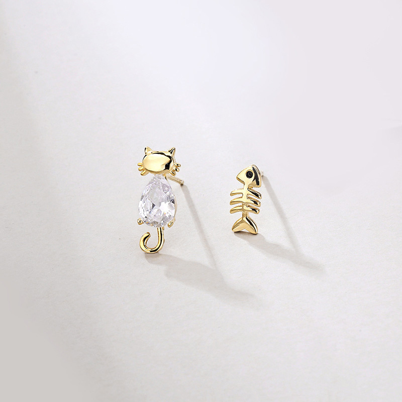 Asymmetry ZIRCON Cat Fish bone Stud Earrings For Fashion Women Fine Jewelry Accessories ins Hot