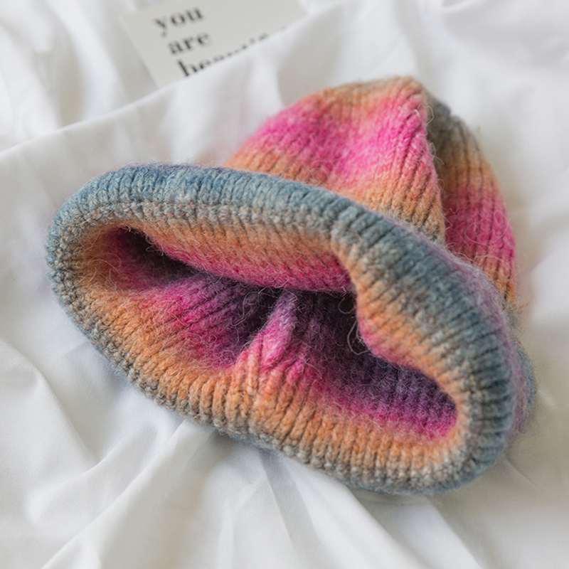 New Rainbow Candy Color Autumn and Winter Gradient Hat Women's Knitted Earmuffs Woolen Hats Warm Soft Fashion Beanie Men Cap