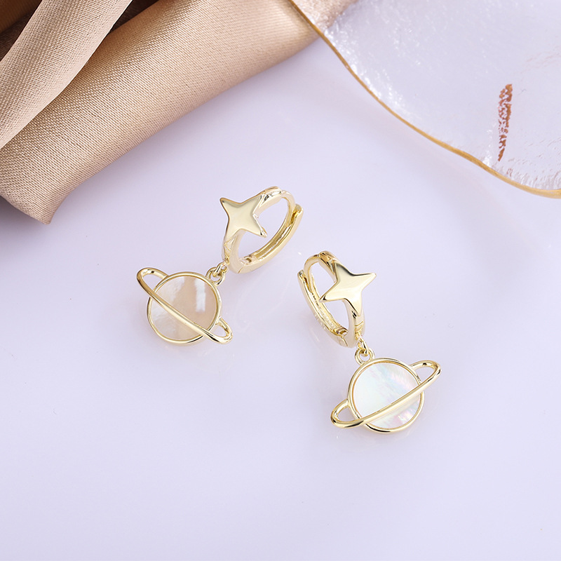 Earrings Femininity Net Red Sense Design Natural Shell Series Earrings Moon Planet Exquisite Earrings for Femle Women