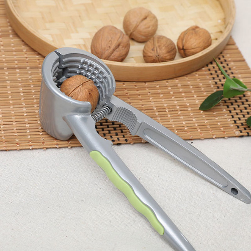 Shelling Clip Multifunctional Shell Breaker Walnut Hazelnut Nuts Pecan Hazelnut Shelling Clip Crack Tool Kitchen Nutcracker