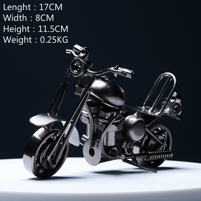 Vintage Motorcycle Model Toy Retro Motorcycle Figurine American Home Decor Metal Decoration Handmade Iron Motorbike Kid Gift toy