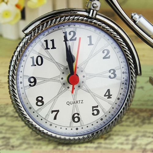 Vintage Arabic Numeral Bicycle Shape Creative Table Alarm Clock Antique Style Retro Clock Home Bedroom Dormitory Decoration