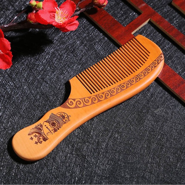 Natural Peach Solid Wood Comb Close Teeth Engraved Peach Wood Anti-static Comb Head Massage Hair Care Tool Beauty