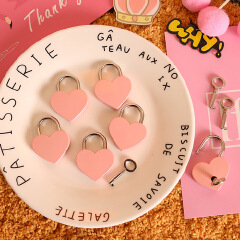 1pc Cut Antique Style Heart Shape Padlock Vintage Lock with Key Pink Romantic Key for Travel Wedding Jewelry Box Diary Book Suitcase