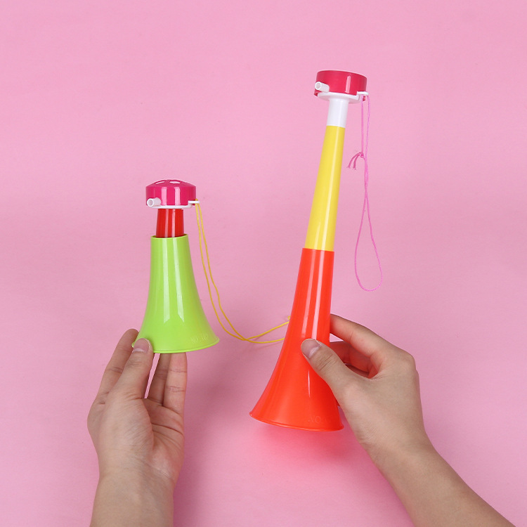 1pc Color Random World Cup Hot Sale Telescopic Horn Two Large Horn Toys for Children
