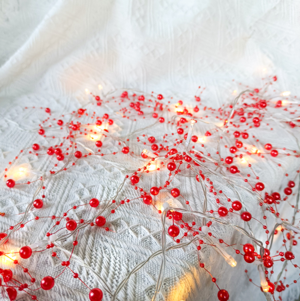 Artificial Christmas Red Pearl 2m 20 LED Light Garland Christmas Decor Berry Beaded Garland LED String Lights Xmas Tree Decor