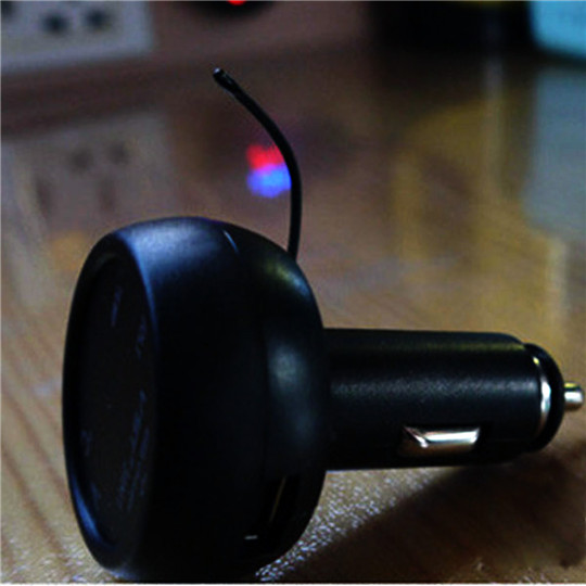 Car USB Charger Thermometer Voltage Meter Monitor Cigarette Lighter  Charger for Phone
