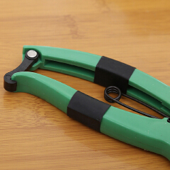 Hot 7.3" Pruning Shears Strong Carbon Garden Hand Pruner Secateurs Cutter Plants Tool Branch Shears Fruit Branch Scissors