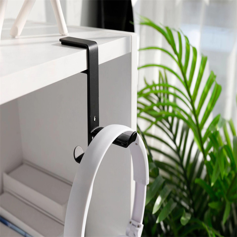 Clip On Earphone Holder Desk Mount Universal Office Hanger Gaming Headphone Stand Bracket Display Rack Headset Holder Space Saving Table Clamp Hook bracket table clamp desktop