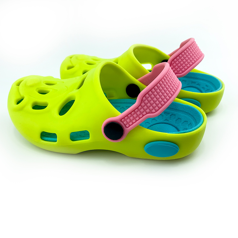 Waterproof non-slip wear-resistant silicone breathable shoes boys and girls beach hole shoes cartoon Children's Shoes Sandals