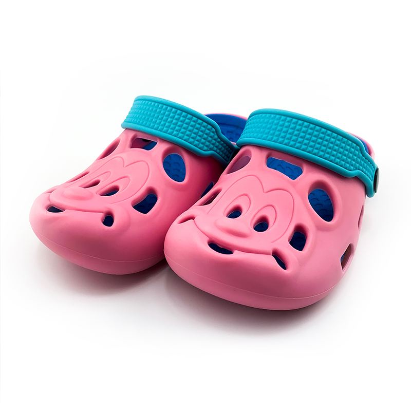 Waterproof non-slip wear-resistant silicone breathable shoes boys and girls beach hole shoes cartoon Children's Shoes Sandals