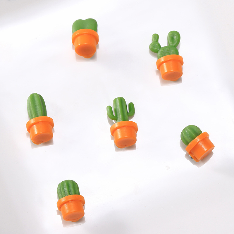 6pcs 3D Cute Succulent Plant Message Board and Reminder for Kitchen Refrigerator Magnet Button Cactus Decoration Gadget Tool