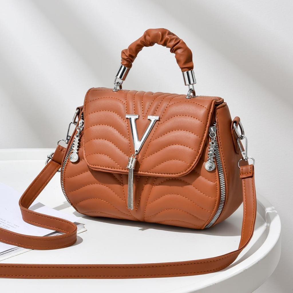Vintage Women Handbags Ladies Shoulder Bags Sling Bags Fashion Bags.