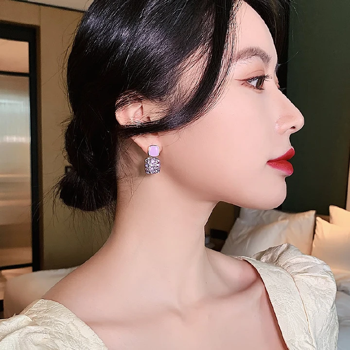 Drip Oil Square Earrings Full of Diamond High Quality Wholesale Silver Needle Korean Net Red Earrings with High Quality and Versatile Feel  Qualitative earrings